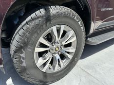 Chevrolet TRAILBLAZER 2.8 PREMIER 4X4 16V TURBO DIESEL 4P AUTOMÁTICO 2019/2020 CARRO AUTOMARCAS CAXIAS DO SUL / Carros no Vale