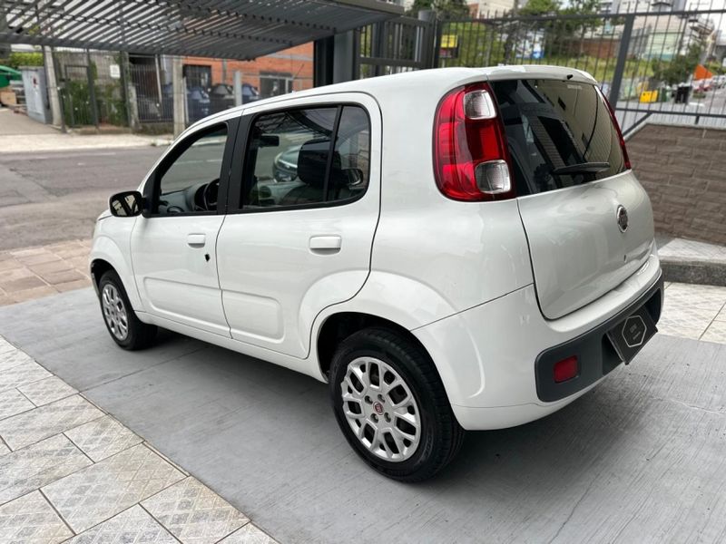 Fiat UNO 1.0 EVO VIVACE 8V FLEX 4P MANUAL 2013/2014 CARRO AUTOMARCAS CAXIAS DO SUL / Carros no Vale Fiat UNO 1.0 EVO VIVACE 8V FLEX 4P MANUAL 2013/2014 CARRO AUTOMARCAS CAXIAS DO SUL / Carros no Vale