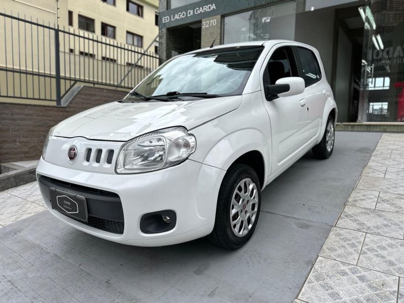 Fiat UNO 1.0 EVO VIVACE 8V FLEX 4P MANUAL 2013/2014 CARRO AUTOMARCAS CAXIAS DO SUL / Carros no Vale Fiat UNO 1.0 EVO VIVACE 8V FLEX 4P MANUAL 2013/2014 CARRO AUTOMARCAS CAXIAS DO SUL / Carros no Vale