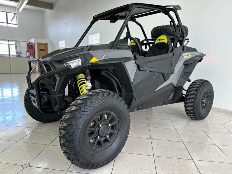 Polaris RZR XP 1000 EPS LE RZR 2021/2021 CARRO AUTOMARCAS CAXIAS DO SUL / Carros no Vale
