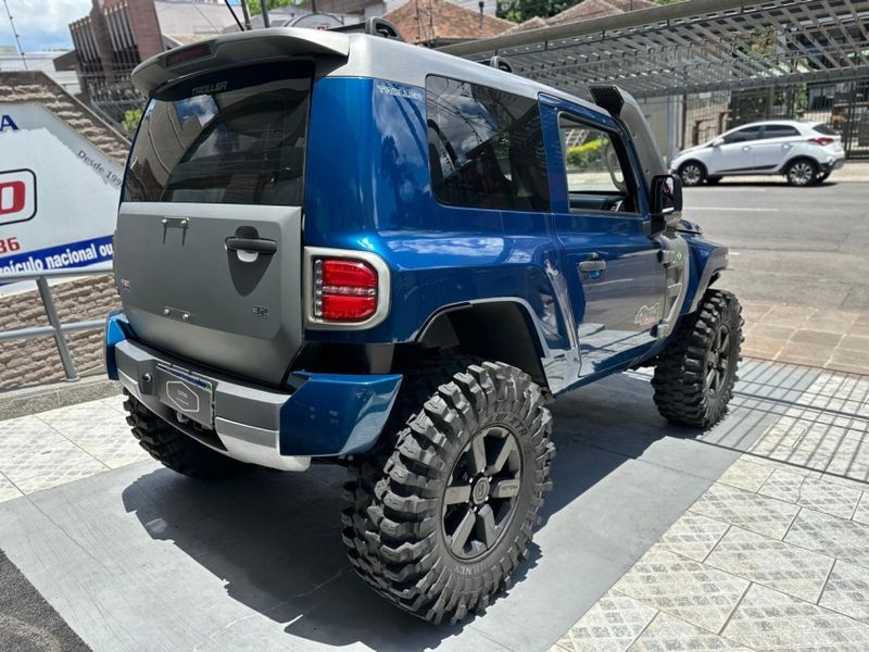 Troller T4 3.2 XLT 4X4 20V TURBO INTERCOOLER DIESEL 2P MANUAL 2014/2015 CARRO AUTOMARCAS CAXIAS DO SUL / Carros no Vale