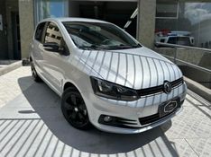 Volkswagen FOX 1.6 MSI TOTAL FLEX CONNECT 4P I-MOTION 2017/2018 CARRO AUTOMARCAS CAXIAS DO SUL / Carros no Vale