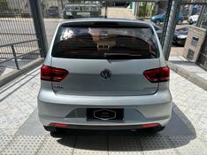 Volkswagen FOX 1.6 MSI TOTAL FLEX CONNECT 4P I-MOTION 2017/2018 CARRO AUTOMARCAS CAXIAS DO SUL / Carros no Vale