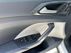 Volkswagen T-CROSS 1.4 250 TSI TOTAL FLEX HIGHLINE AUTOMÁTICO 2023/2024 CARRO AUTOMARCAS CAXIAS DO SUL / Carros no Vale