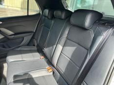 Volkswagen T-CROSS 1.4 250 TSI TOTAL FLEX HIGHLINE AUTOMÁTICO 2023/2024 CARRO AUTOMARCAS CAXIAS DO SUL / Carros no Vale