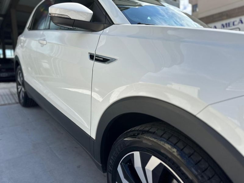 Volkswagen T-CROSS 1.4 250 TSI TOTAL FLEX HIGHLINE AUTOMÁTICO 2023/2024 CARRO AUTOMARCAS CAXIAS DO SUL / Carros no Vale Volkswagen T-CROSS 1.4 250 TSI TOTAL FLEX HIGHLINE AUTOMÁTICO 2023/2024 CARRO AUTOMARCAS CAXIAS DO SUL / Carros no Vale