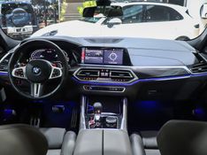 BMW X6 4.4 M 4X4 COUPÉ V8 32V BI-TURBO GASOLINA 4P AUTOMÁTICO 2020/2021 VIA BELLA VEÍCULOS ESPECIAIS CAXIAS DO SUL / Carros no Vale