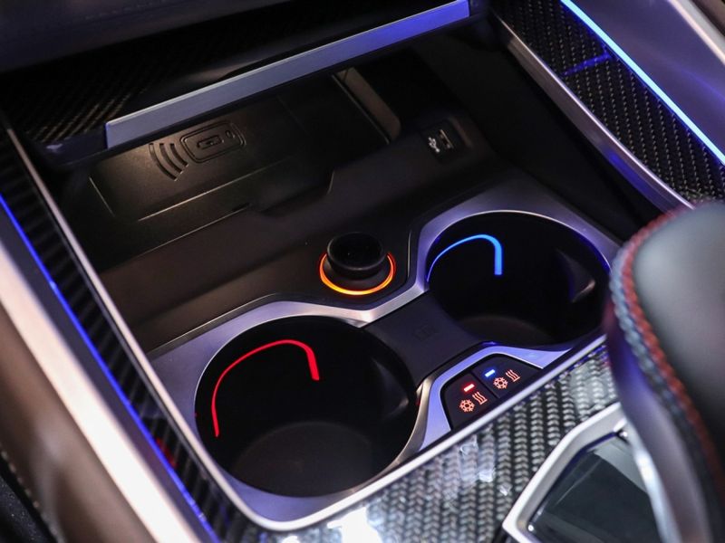 BMW X6 4.4 M 4X4 COUPÉ V8 32V BI-TURBO GASOLINA 4P AUTOMÁTICO 2020/2021 VIA BELLA VEÍCULOS ESPECIAIS CAXIAS DO SUL / Carros no Vale