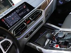 BMW X6 4.4 V8 BITURBO GASOLINA M COMPETITION AUTOMÁTICO 2022/2023 VIA BELLA VEÍCULOS ESPECIAIS CAXIAS DO SUL / Carros no Vale