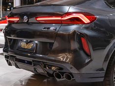 BMW X6 4.4 V8 BITURBO GASOLINA M COMPETITION AUTOMÁTICO 2022/2023 VIA BELLA VEÍCULOS ESPECIAIS CAXIAS DO SUL / Carros no Vale