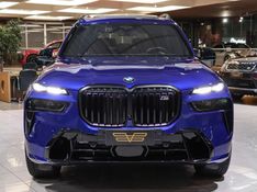 BMW X7 4.4 V8 GASOLINA M60i STEPTRONIC 2024/2025 VIA BELLA VEÍCULOS ESPECIAIS CAXIAS DO SUL / Carros no Vale
