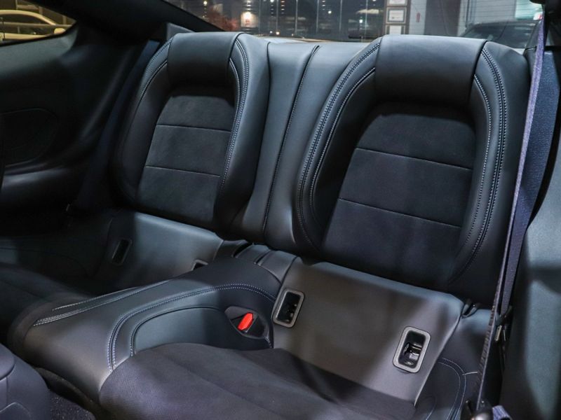 Ford MUSTANG 5.0 V8 GASOLINA DARK HORSE SELECTSHIFT 2025/2025 VIA BELLA VEÍCULOS ESPECIAIS CAXIAS DO SUL / Carros no Vale