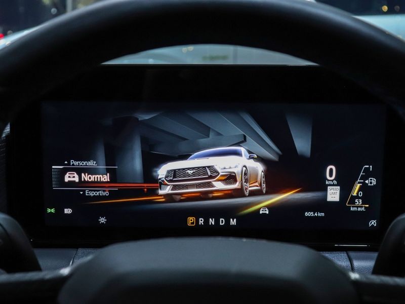 Ford MUSTANG 5.0 V8 GASOLINA DARK HORSE SELECTSHIFT 2025/2025 VIA BELLA VEÍCULOS ESPECIAIS CAXIAS DO SUL / Carros no Vale