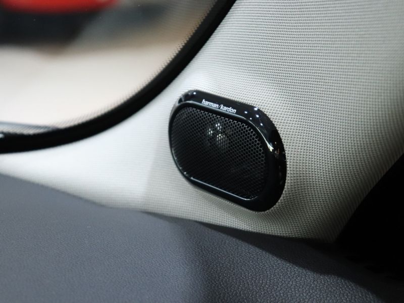 Mini COOPER 2.0 16V TWINPOWER GASOLINA S 4P STEPTRONIC 2020/2021 VIA BELLA VEÍCULOS ESPECIAIS CAXIAS DO SUL / Carros no Vale