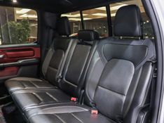 Ram 1500 5.7 V8 GASOLINA REBEL CD 4X4 AUTOMÁTICO 2022/2022 VIA BELLA VEÍCULOS ESPECIAIS CAXIAS DO SUL / Carros no Vale