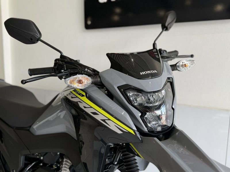 Honda BROS 160 ABS 2025 SÓ MOTOS E AUTOMÓVEIS SANTA CRUZ DO SUL / Carros no Vale
