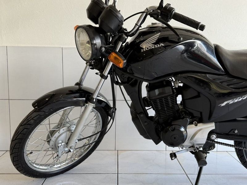 Honda Motos CG 125 FAN ES 2009 SÓ MOTOS E AUTOMÓVEIS SANTA CRUZ DO SUL / Carros no Vale Honda Motos CG 125 FAN ES 2009 SÓ MOTOS E AUTOMÓVEIS SANTA CRUZ DO SUL / Carros no Vale