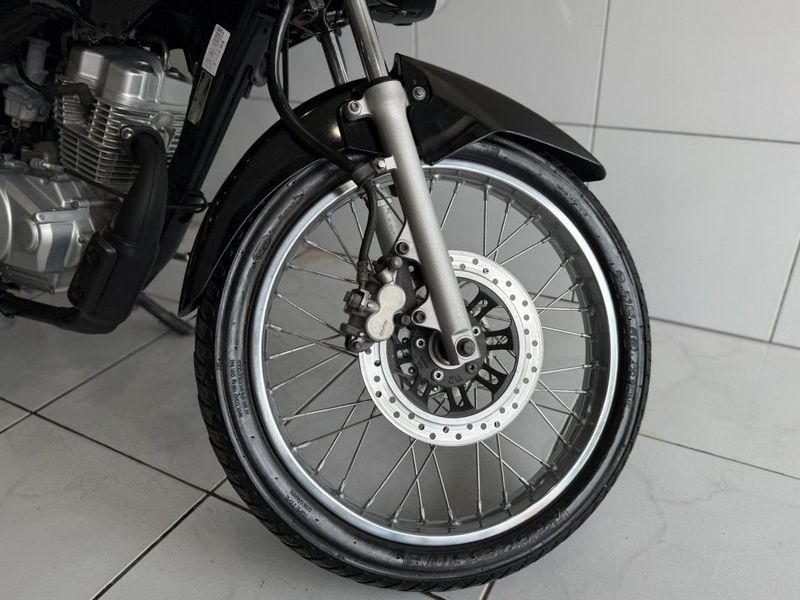 Honda Motos CG 125 FAN ESD 2014 SÓ MOTOS E AUTOMÓVEIS SANTA CRUZ DO SUL / Carros no Vale