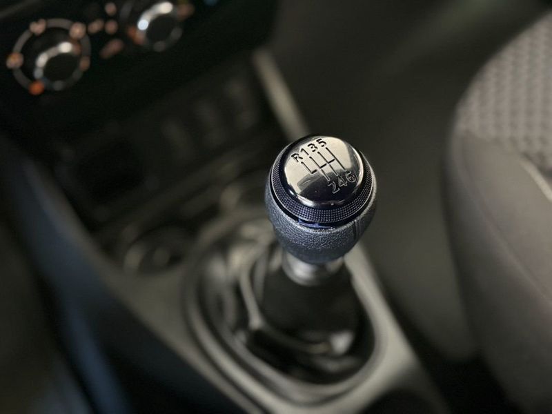 Renault OROCH PRO 1.6 MT6 2023 SÓ MOTOS E AUTOMÓVEIS SANTA CRUZ DO SUL / Carros no Vale