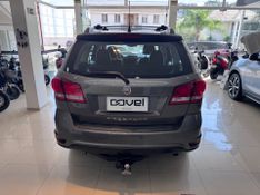 Fiat Freemont Emotion 2.4 2011/2012 COVEL VEICULOS ENCANTADO / Carros no Vale