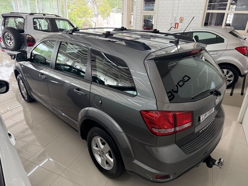 Fiat Freemont Emotion 2.4 2011/2012 COVEL VEICULOS ENCANTADO / Carros no Vale Fiat Freemont Emotion 2.4 2011/2012 COVEL VEICULOS ENCANTADO / Carros no Vale