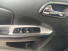 Fiat Freemont Emotion 2.4 2011/2012 COVEL VEICULOS ENCANTADO / Carros no Vale