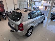 Hyundai Tucson 2.0 Gls 2014/2015 COVEL VEICULOS ENCANTADO / Carros no Vale