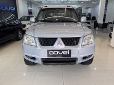 Mitsubishi Pajero Tr4 Fl 2wd Hp 2013/2013 COVEL VEICULOS ENCANTADO / Carros no Vale