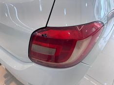 Renault Sandero Expression 1.0 16v Hi Mec. 2016/2017 COVEL VEICULOS ENCANTADO / Carros no Vale