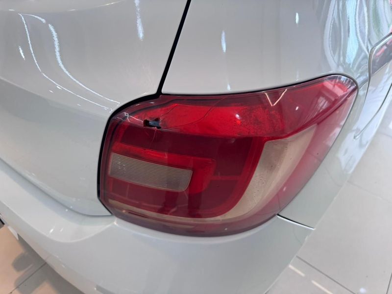 Renault Sandero Expression 1.0 16v Hi Mec. 2016/2017 COVEL VEICULOS ENCANTADO / Carros no Vale