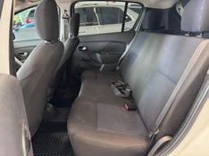 Renault Sandero Expression 1.0 16v Hi Mec. 2016/2017 COVEL VEICULOS ENCANTADO / Carros no Vale