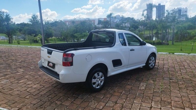 Chevrolet MONTANA LS 1.4 2020 GRASSI VEÍCULOS LAJEADO / Carros no Vale