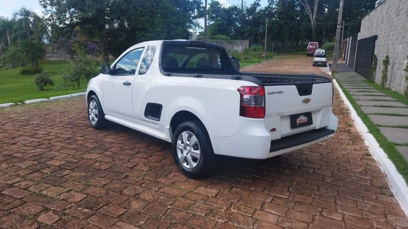 Chevrolet MONTANA LS 1.4 2020 GRASSI VEÍCULOS LAJEADO / Carros no Vale
