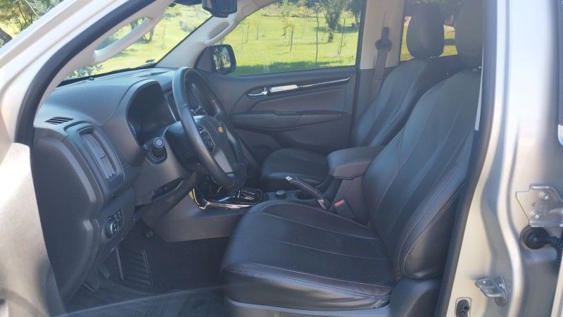 Chevrolet TRAILBLAZER LTZ 2.8 2017 GRASSI VEÍCULOS LAJEADO / Carros no Vale