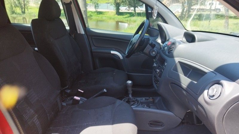 Citroen C3 GLX 1.4 2006 GRASSI VEÍCULOS LAJEADO / Carros no Vale