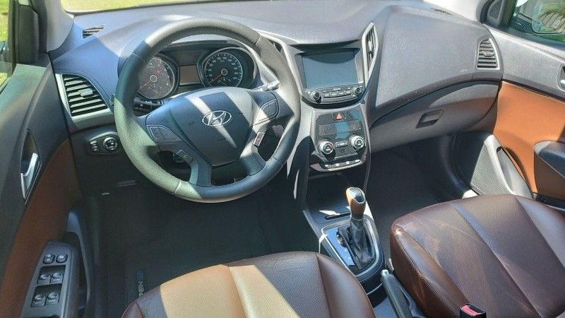 Hyundai HB20X PREMIUM 1.6 2019 GRASSI VEÍCULOS LAJEADO / Carros no Vale