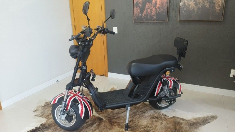 Outros X12 1000W AUTOPROPELIDO 2026 GRASSI VEÍCULOS LAJEADO / Carros no Vale