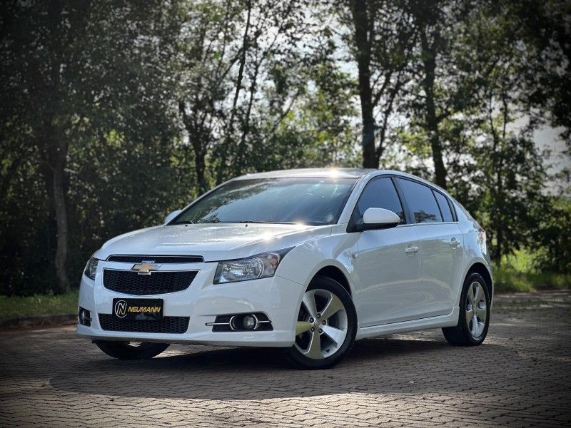 Chevrolet CRUZE LT 1.8 2012 NEUMANN VEÍCULOS ARROIO DO MEIO / Carros no Vale