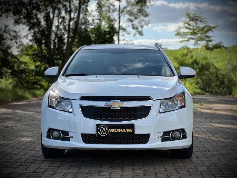 Chevrolet CRUZE LT 1.8 2012 NEUMANN VEÍCULOS ARROIO DO MEIO / Carros no Vale