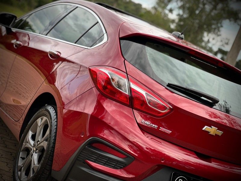 Chevrolet CRUZE SPORT LTZ 1.4 2018 NEUMANN VEÍCULOS ARROIO DO MEIO / Carros no Vale