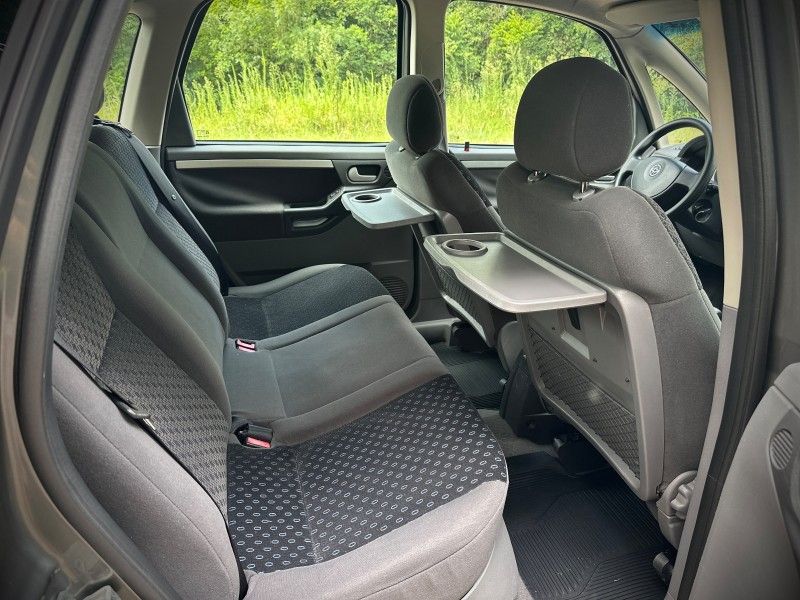 Chevrolet MERIVA PREMIUM EASYTRONIC 2011 NEUMANN VEÍCULOS ARROIO DO MEIO / Carros no Vale