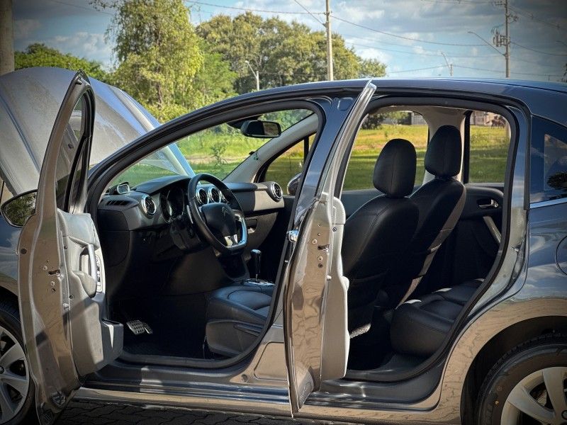 Citroen C3 EXCLUSIVE 1.6 2014 NEUMANN VEÍCULOS ARROIO DO MEIO / Carros no Vale Citroen C3 EXCLUSIVE 1.6 2014 NEUMANN VEÍCULOS ARROIO DO MEIO / Carros no Vale