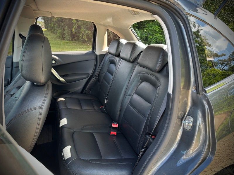 Citroen C3 EXCLUSIVE 1.6 2014 NEUMANN VEÍCULOS ARROIO DO MEIO / Carros no Vale Citroen C3 EXCLUSIVE 1.6 2014 NEUMANN VEÍCULOS ARROIO DO MEIO / Carros no Vale