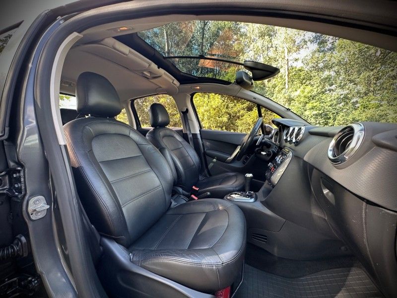 Citroen C3 EXCLUSIVE 1.6 2014 NEUMANN VEÍCULOS ARROIO DO MEIO / Carros no Vale Citroen C3 EXCLUSIVE 1.6 2014 NEUMANN VEÍCULOS ARROIO DO MEIO / Carros no Vale