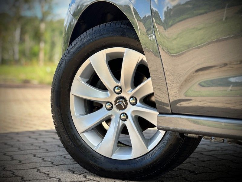 Citroen C3 EXCLUSIVE 1.6 2014 NEUMANN VEÍCULOS ARROIO DO MEIO / Carros no Vale Citroen C3 EXCLUSIVE 1.6 2014 NEUMANN VEÍCULOS ARROIO DO MEIO / Carros no Vale