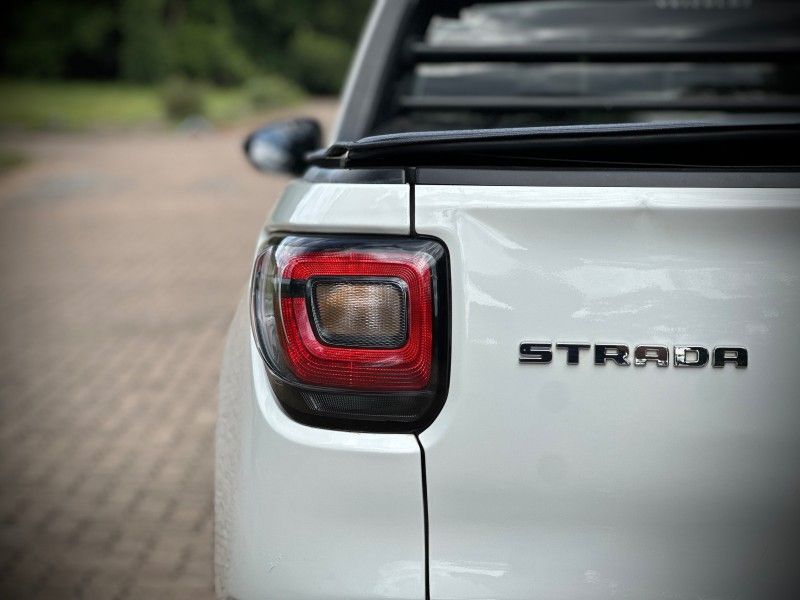 Fiat STRADA ENDURANCE 1.4 2021 NEUMANN VEÍCULOS ARROIO DO MEIO / Carros no Vale