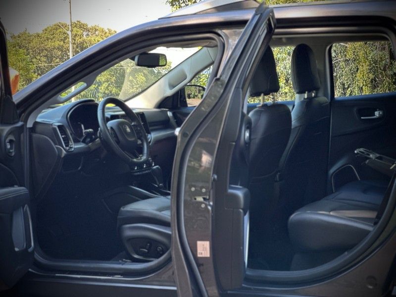 Fiat TORO VOLCANO 2.0 2022 NEUMANN VEÍCULOS ARROIO DO MEIO / Carros no Vale