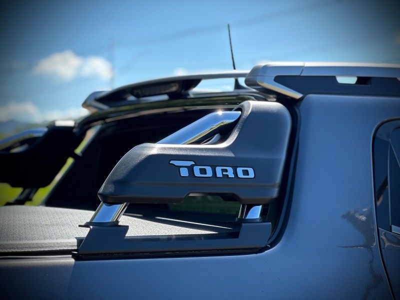 Fiat TORO VOLCANO 2.0 2022 NEUMANN VEÍCULOS ARROIO DO MEIO / Carros no Vale