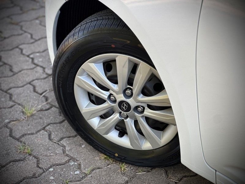 Hyundai HB20 COMFORT 1.0 2014 NEUMANN VEÍCULOS ARROIO DO MEIO / Carros no Vale