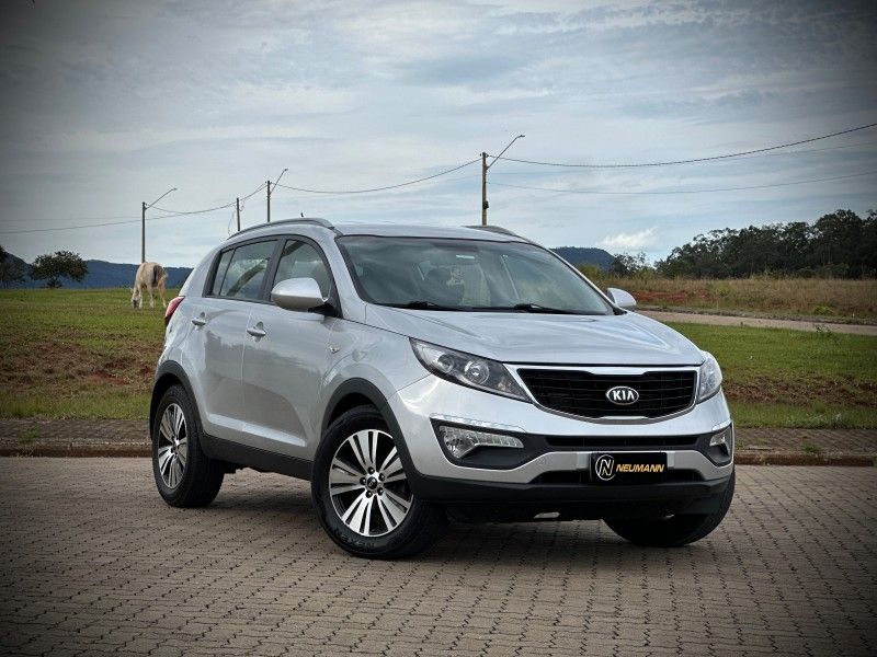 Kia SPORTAGE LX 2.0 2014 NEUMANN VEÍCULOS ARROIO DO MEIO / Carros no Vale Kia SPORTAGE LX 2.0 2014 NEUMANN VEÍCULOS ARROIO DO MEIO / Carros no Vale